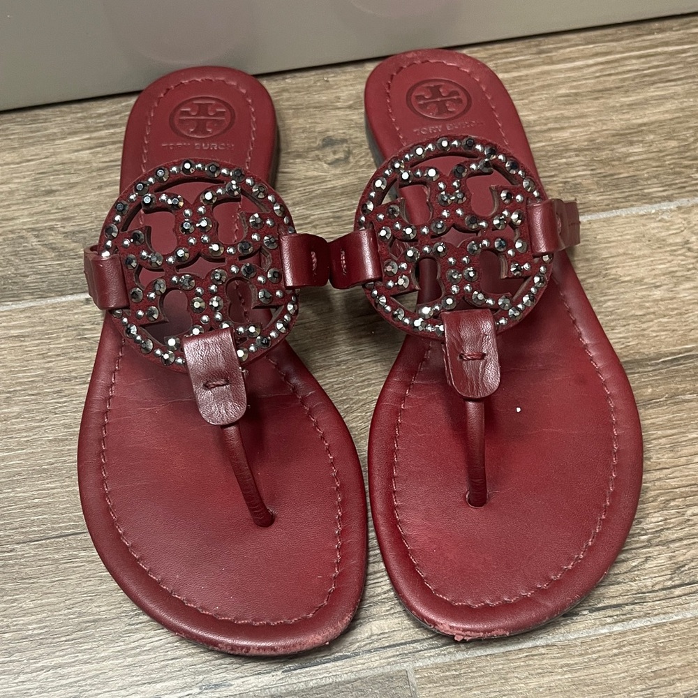 Tory Burch Red Leather Logo Toe-Post Sandals with Stud Accents